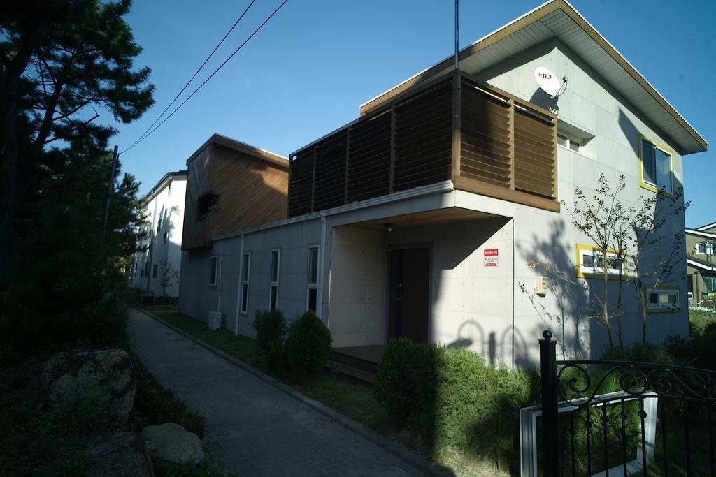 Guesthouse Innergarden Incheon Airport Екстериор снимка